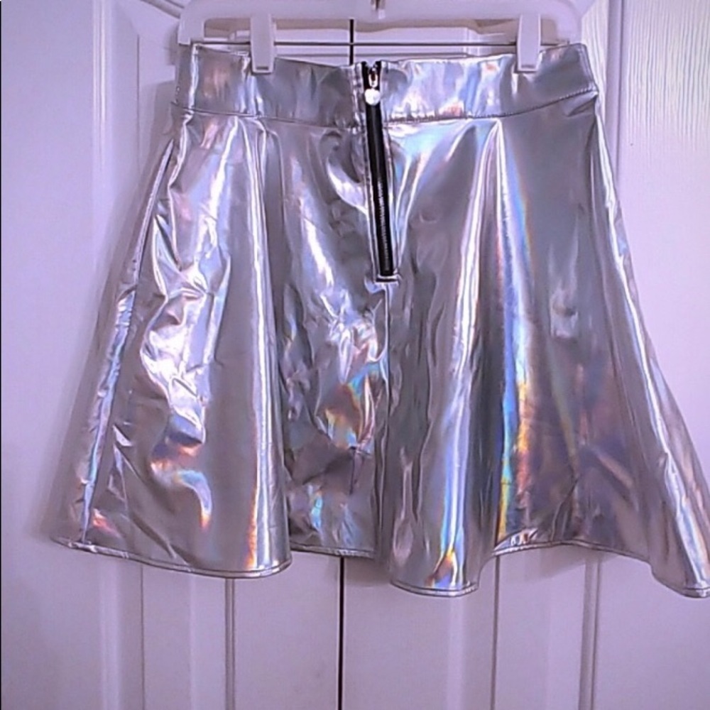 Silver metallic flare mini skirt